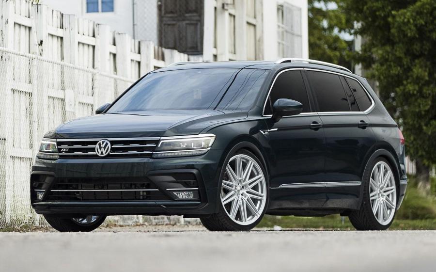 Volkswagen Tiguan R-Line on Vossen Wheels (CV10) '2019